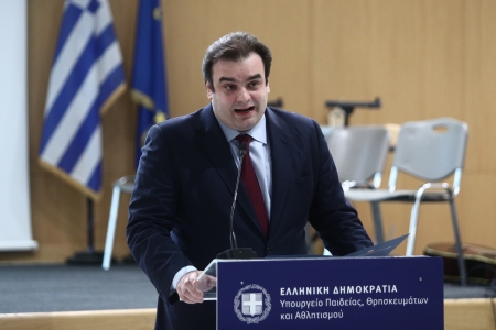 Κυριάκος Πιερρακάκης